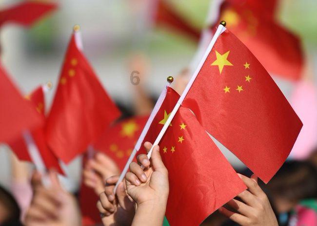 终是南宫动了情，世间再无十九停